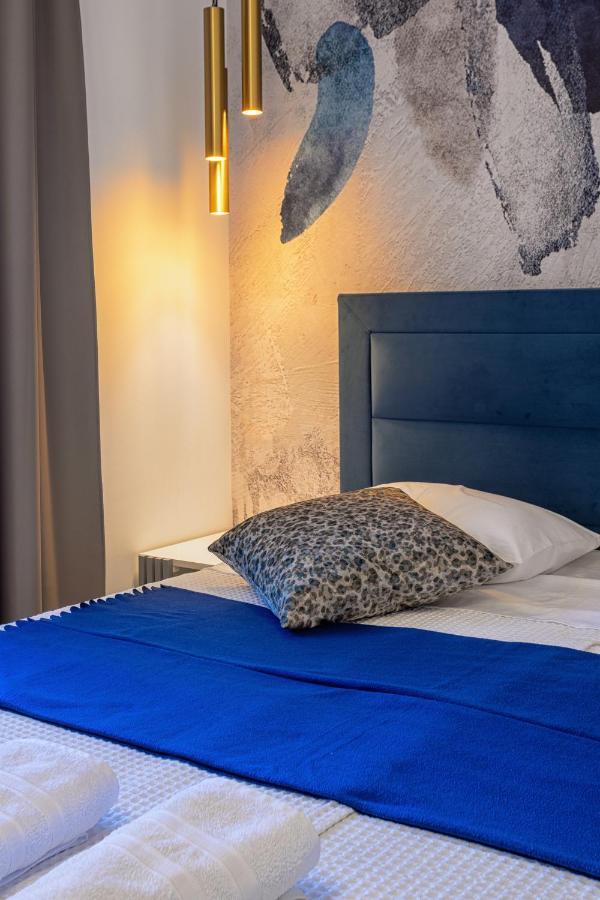 Villa Capitis In The Center- Exclusive Apartment Hvar Town Eksteriør bilde
